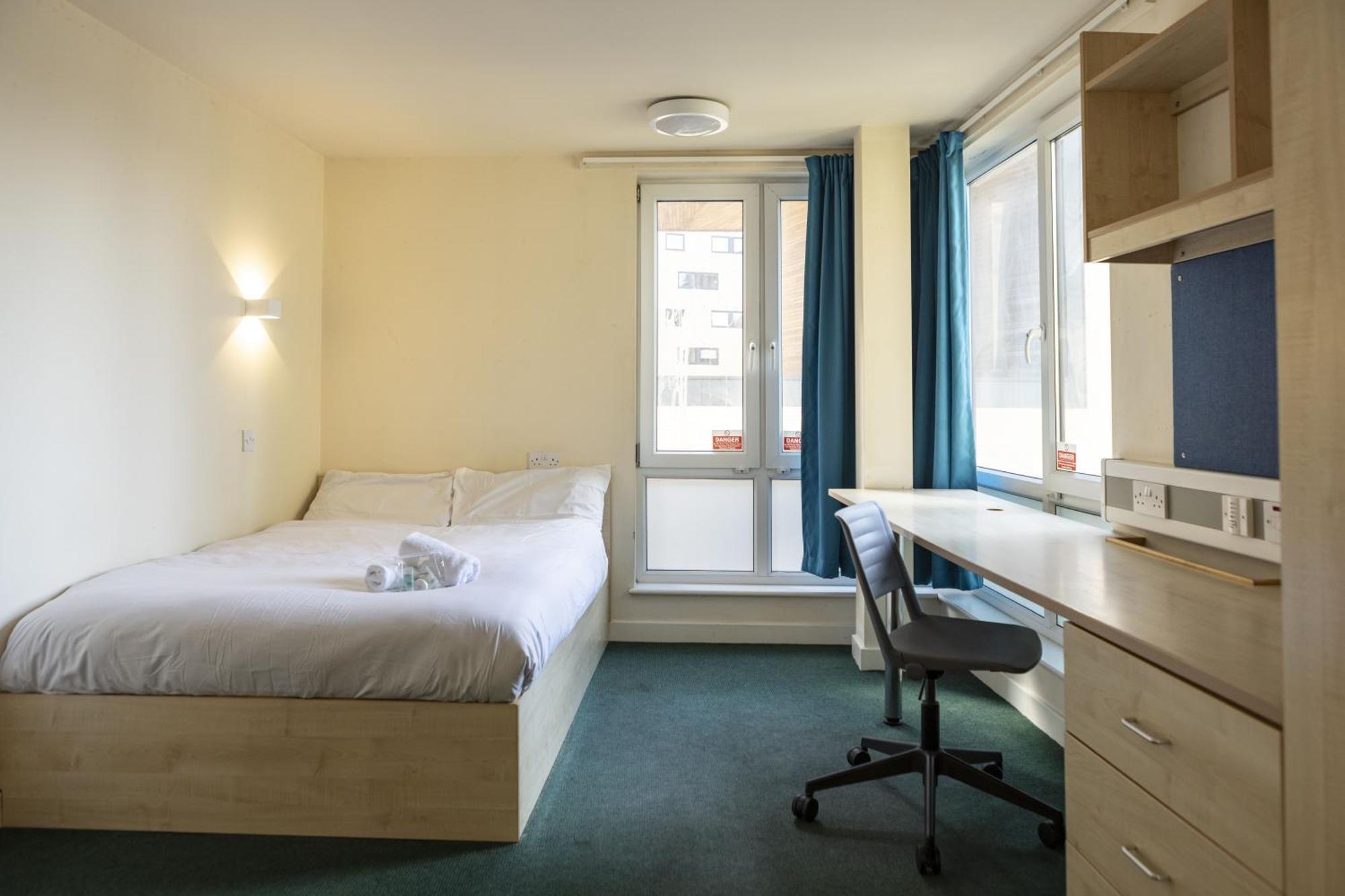 Aparthotel Burley Road Leeds  Zewnętrze zdjęcie